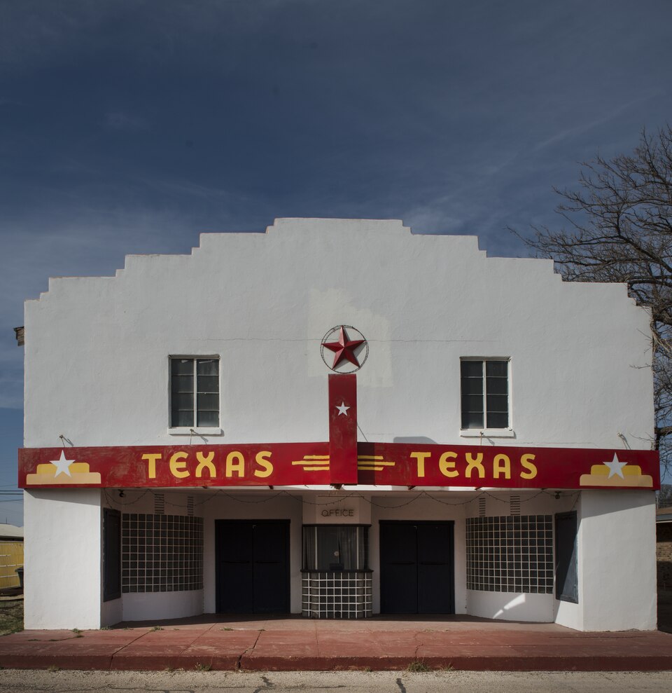 Texas Theater, Bronte