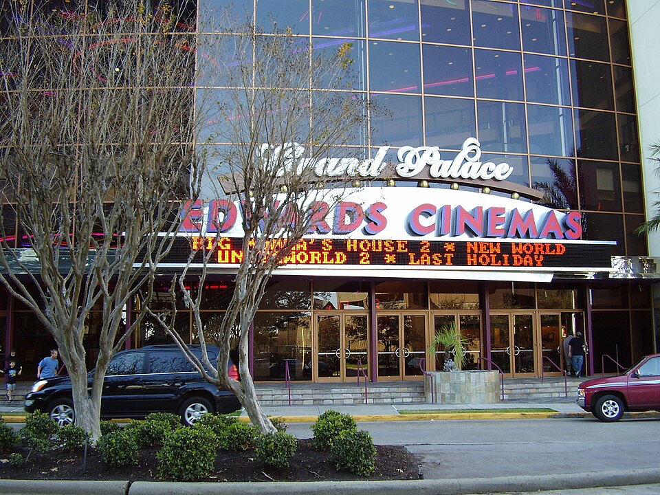 Edwards Greenway Palace 24, Houston