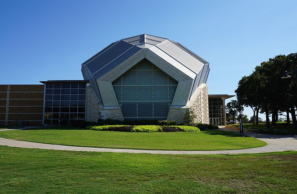 Murchison Performing Arts Center, Denton