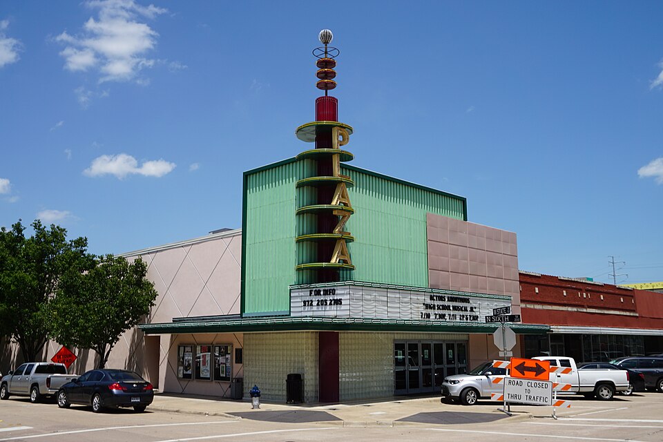 Plaza Theatre, Garland
