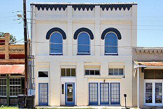 Devine Opera House, Devine