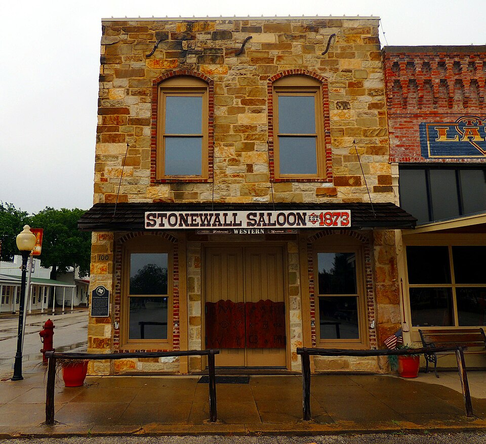 Stonewall Saloon (Saint Jo, Texas), St. Jo