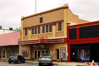 Gaslight-Baker Theatre, Lockhart