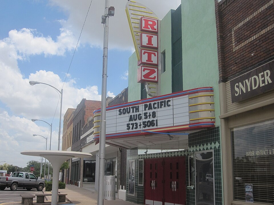 Ritz Theater, Snyder