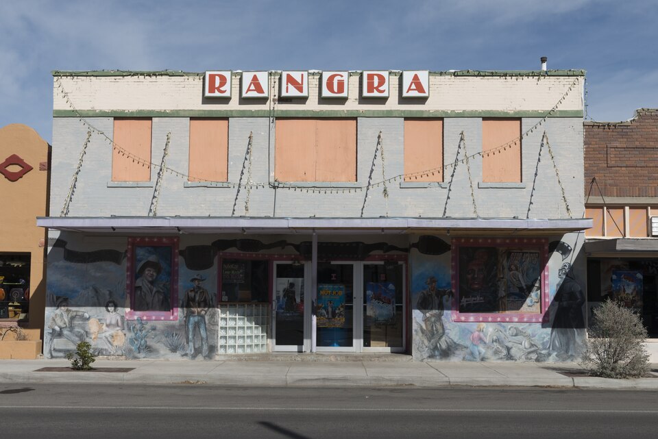 Rangra Theatres, Alpine