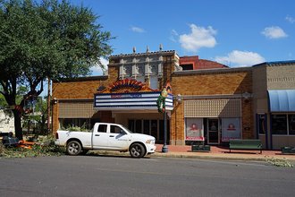 Paramount Theatre, Marshall
