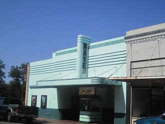 Raye Theater, Hondo